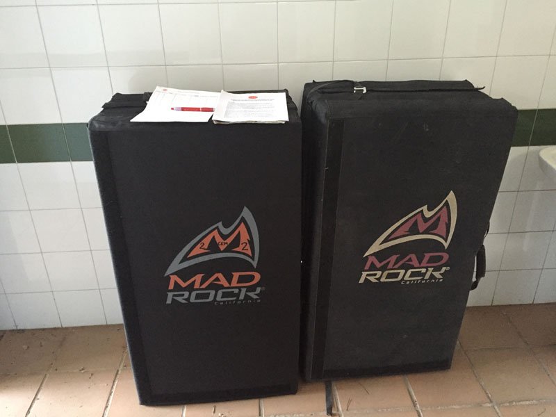 cem-crash-pads-2016-03