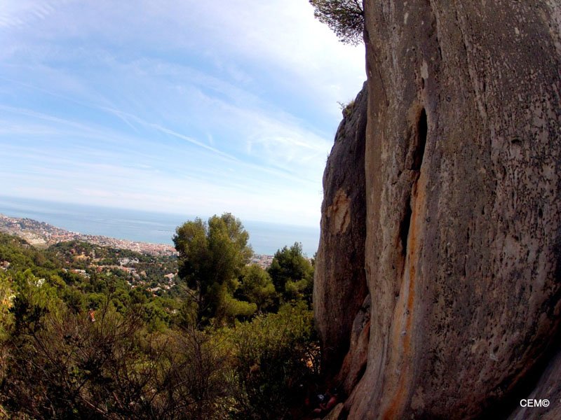 Crónica y fotos – Actividad CEM – Escalada deportiva en Pinares de San Antón - Málaga
