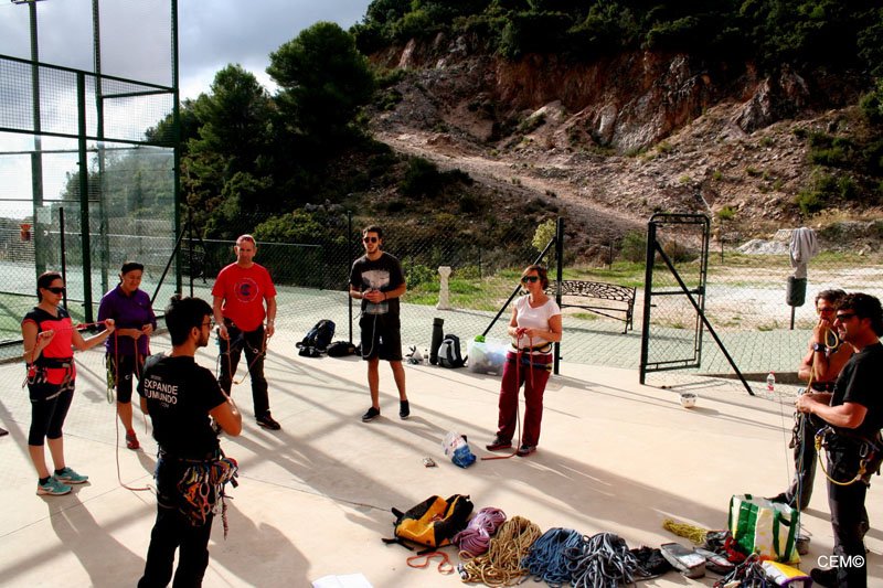 cem-taller-nudos-montana-escalada-2016-16