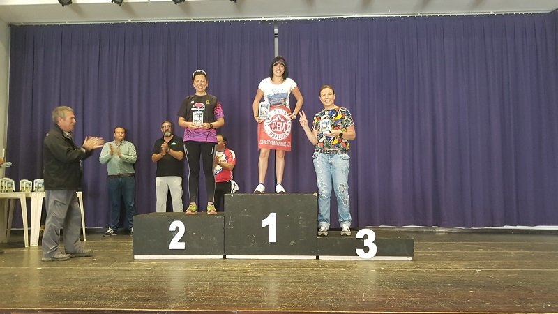 Podio-Marcha-Nordica-Rosario-y-Teresa