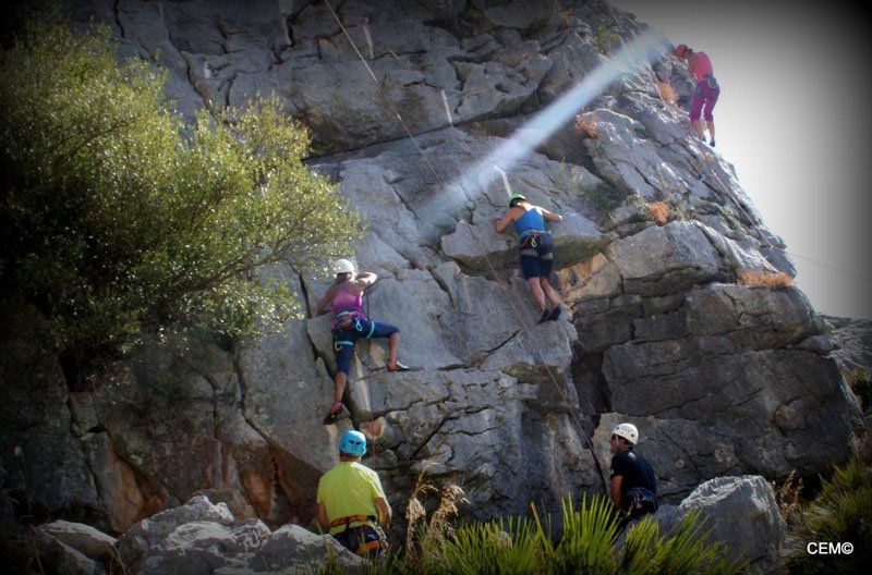 Crónica y fotos – Actividad CEM – Escalada en Benaoján y vía ferrata - 24/09/2017