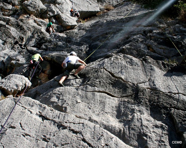 Crónica y fotos – Actividad CEM – Escalada en Benaoján y vía ferrata - 24/09/2017