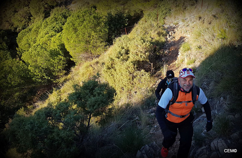 actividad-cem-ruta-senderismo-ojen-el-cerezal-sierra-blanca-2018-19